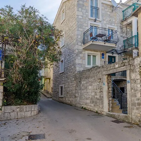 Apartment Stari Dvor *